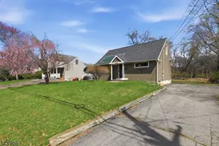 1155 Ringwood Ave, Pompton Lakes, NJ 07442 - Photo 2