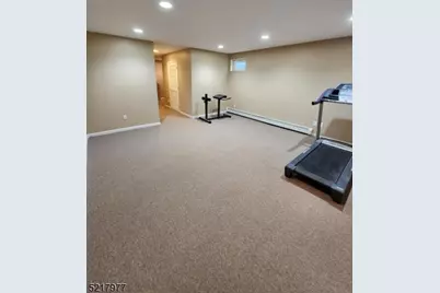26 Wakefield Pl, Caldwell, NJ 07006 - Photo 20