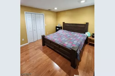 26 Wakefield Pl, Caldwell, NJ 07006 - Photo 14