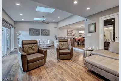 69 Cummings Cir, West Orange Township, NJ 07052 - Photo 12