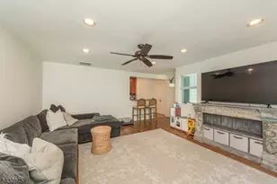 18 Evergreen Dr, Lincoln Park, NJ 07035 - Photo 8