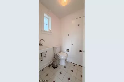 155 Kilburn Pl, South Orange, NJ 07079 - Photo 16