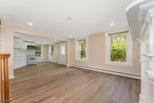 33 A Sergeantsville, Raritan Township, NJ 08822 - Photo 4