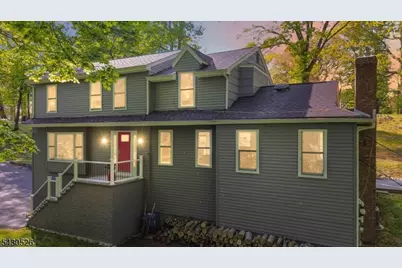 66 Hillcrest Ave, Morris Township, NJ 07960 - Photo 2