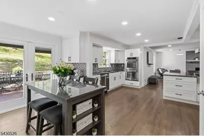 66 Hillcrest Ave, Morris Township, NJ 07960 - Photo 12