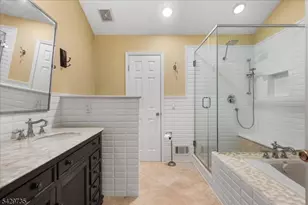 403 Timberbrooke Dr, Bedminster Township, NJ 07921 - Photo 24