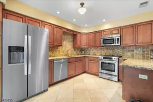 403 Timberbrooke Dr, Bedminster Township, NJ 07921 - Photo 14