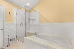403 Timberbrooke Dr, Bedminster Township, NJ 07921 - Photo 18