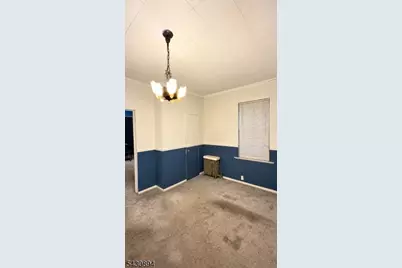 41 W 11th St, Bayonne, NJ 07002 - Photo 2