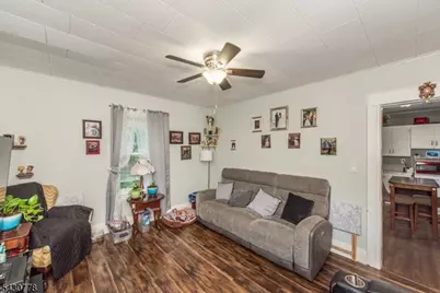 81 6th Ave, Clifton, NJ 07011 - Photo 10