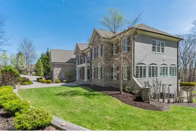 3 Quarterhorse Xing, Sparta Township, NJ 07871 - Photo 4