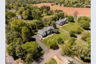 305 Charlton Ln, Branchburg Township, NJ 08853 - Photo 48