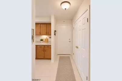 110 Keystone Ct #110A, Woodbridge Township, NJ 07095 - Photo 16