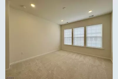 2 Gala Ct, Livingston, NJ 07039 - Photo 16