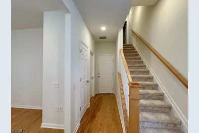2 Gala Ct, Livingston, NJ 07039 - Photo 20