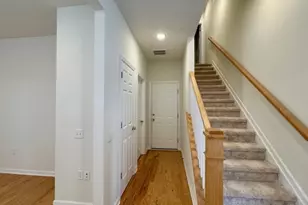 2 Gala Ct, Livingston, NJ 07039 - Photo 20