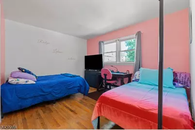 65 Miller Ave, Elmwood Park, NJ 07407 - Photo 38