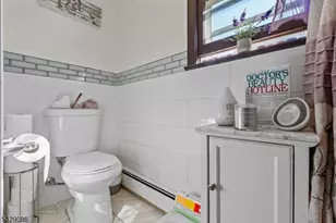 65 Miller Ave, Elmwood Park, NJ 07407 - Photo 14