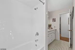 65 Miller Ave, Elmwood Park, NJ 07407 - Photo 32
