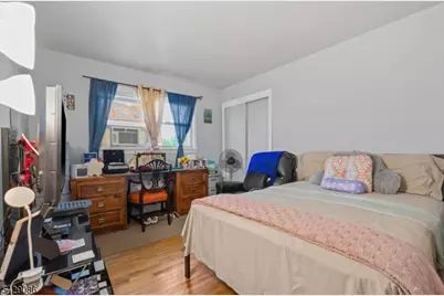 65 Miller Ave, Elmwood Park, NJ 07407 - Photo 28