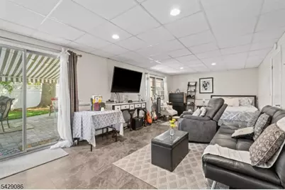 65 Miller Ave, Elmwood Park, NJ 07407 - Photo 46