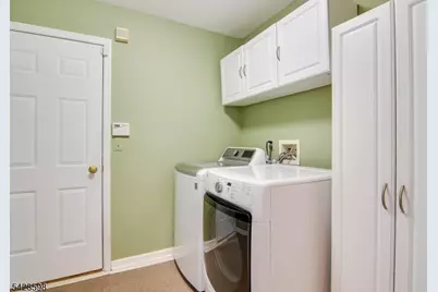14 Chelsea Dr, Jefferson Township, NJ 07438 - Photo 16