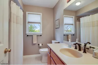 14 Chelsea Dr, Jefferson Township, NJ 07438 - Photo 26