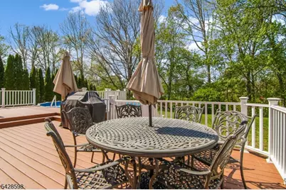 14 Chelsea Dr, Jefferson Township, NJ 07438 - Photo 36