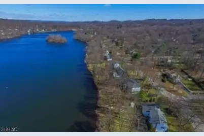 68 Meadowbrook Rd, Randolph Township, NJ 07869 - Photo 16