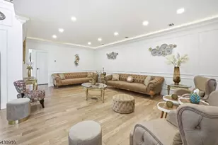 25 Mayfair Pl, Clifton, NJ 07013 - Photo 4