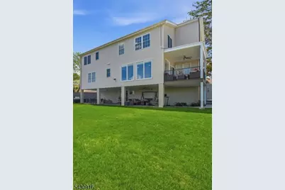 25 Mayfair Pl, Clifton, NJ 07013 - Photo 28