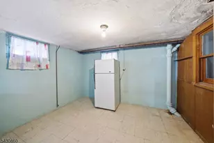 345 4th St, Saddle Brook Township, NJ 07663 - Photo 12