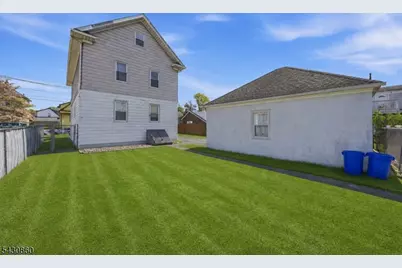 345 4th St, Saddle Brook Township, NJ 07663 - Photo 4