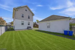 345 4th St, Saddle Brook Township, NJ 07663 - Photo 4