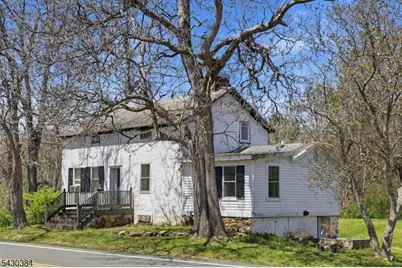 138 Bartley Rd, Washington Township, NJ 07853 - Photo 2