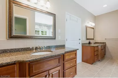 17 Constitution Ave, Roxbury Township, NJ 07876 - Photo 24