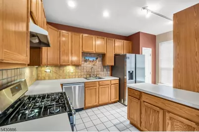 [Address not provided], Franklin Township, NJ 08873 - Photo 12
