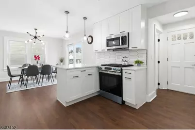737 Bailey Ave, Elizabeth, NJ 07208 - Photo 14