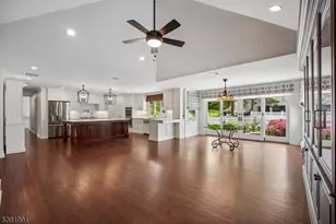 39 Wingate Dr, Livingston, NJ 07039 - Photo 6