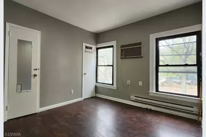 423 2nd St, Jersey City, NJ 07302 - Photo 6