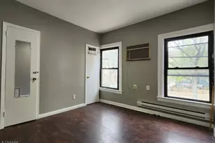 423 2nd St, Jersey City, NJ 07302 - Photo 6