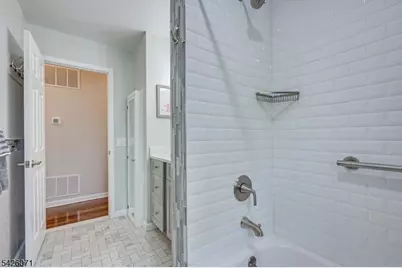 869 Odonnell Ave, Scotch Plains Township, NJ 07076 - Photo 28