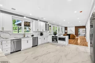 1395 Washington Valley Rd, Bridgewater, NJ 08807 - Photo 12