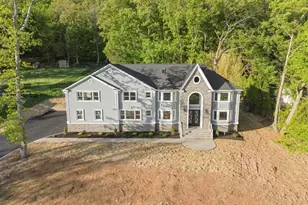 1395 Washington Valley Rd, Bridgewater, NJ 08807 - Photo 2