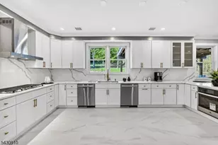 1395 Washington Valley Rd, Bridgewater, NJ 08807 - Photo 10