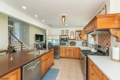 145 Elm St, Rockaway Township, NJ 07801 - Photo 6