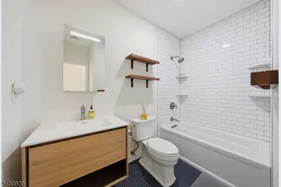 124 E Main St #211, Denville Twp., NJ 07834 - Photo 18