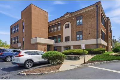 124 E Main St #211, Denville Twp., NJ 07834 - Photo 4