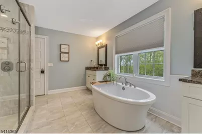 40 Quakertown Rd, Franklin Township, NJ 08867 - Photo 32