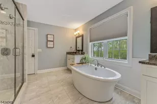40 Quakertown Rd, Franklin Township, NJ 08867 - Photo 32